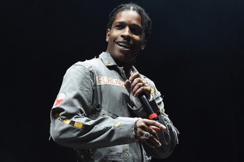 Sewaaa_'s tweet photo. A$AP Rocky Releases third song in 3-days. https://t.co/B1pr3TYijf https://t.co/cD14b008PY