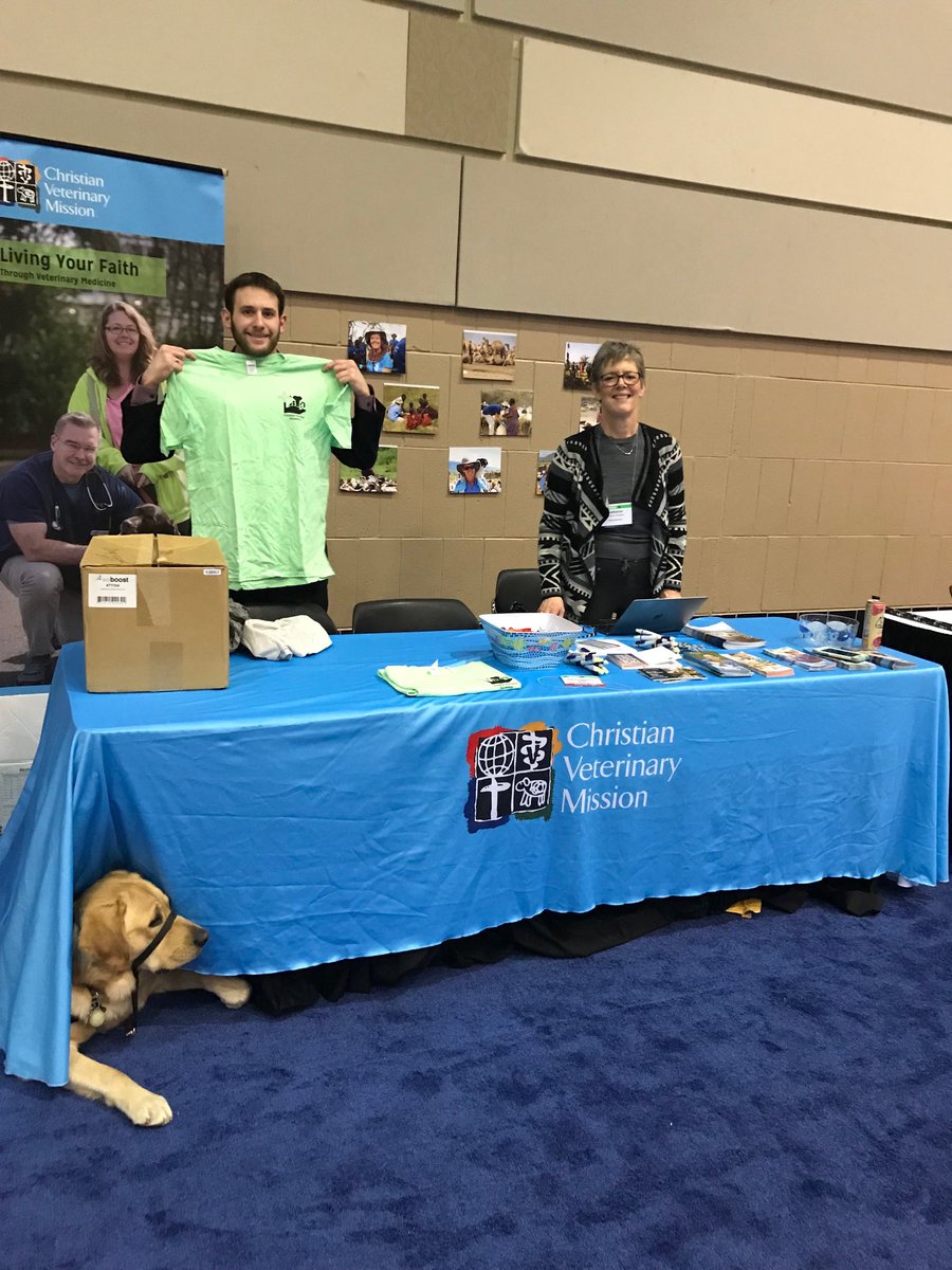docsapplegate's tweet image. Setting up for Christian Veterinary Mission at #MVC2018