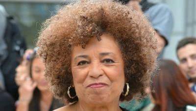 Happy Birthday Angela Davis!
Power To The People! 