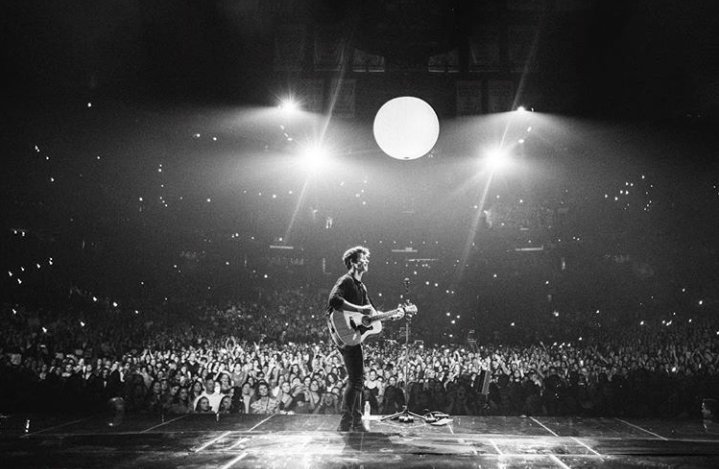 nekozexo's tweet photo. It's my pride!
It's my icon!
Is my life!
It's my reason to smile!
Is my angel!
It's my floor!
It's my everything! ❤ @ShawnMendes https://t.co/0A5REqdyXC