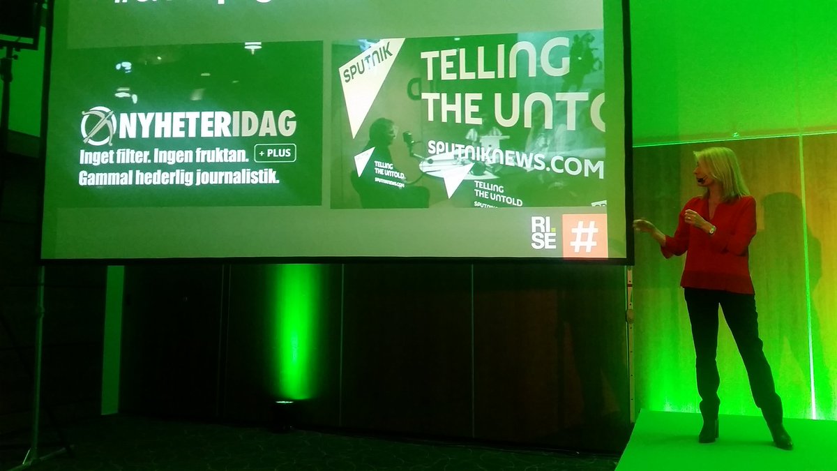 per_wiren's tweet photo. "Från medborgare till Medieborgare." Anette Novak pratar om att demokratin är under attack. Vilket ansvar har vi som arbetar i skolan? #linedu #lidskol https://t.co/pFSUo9ZXiA