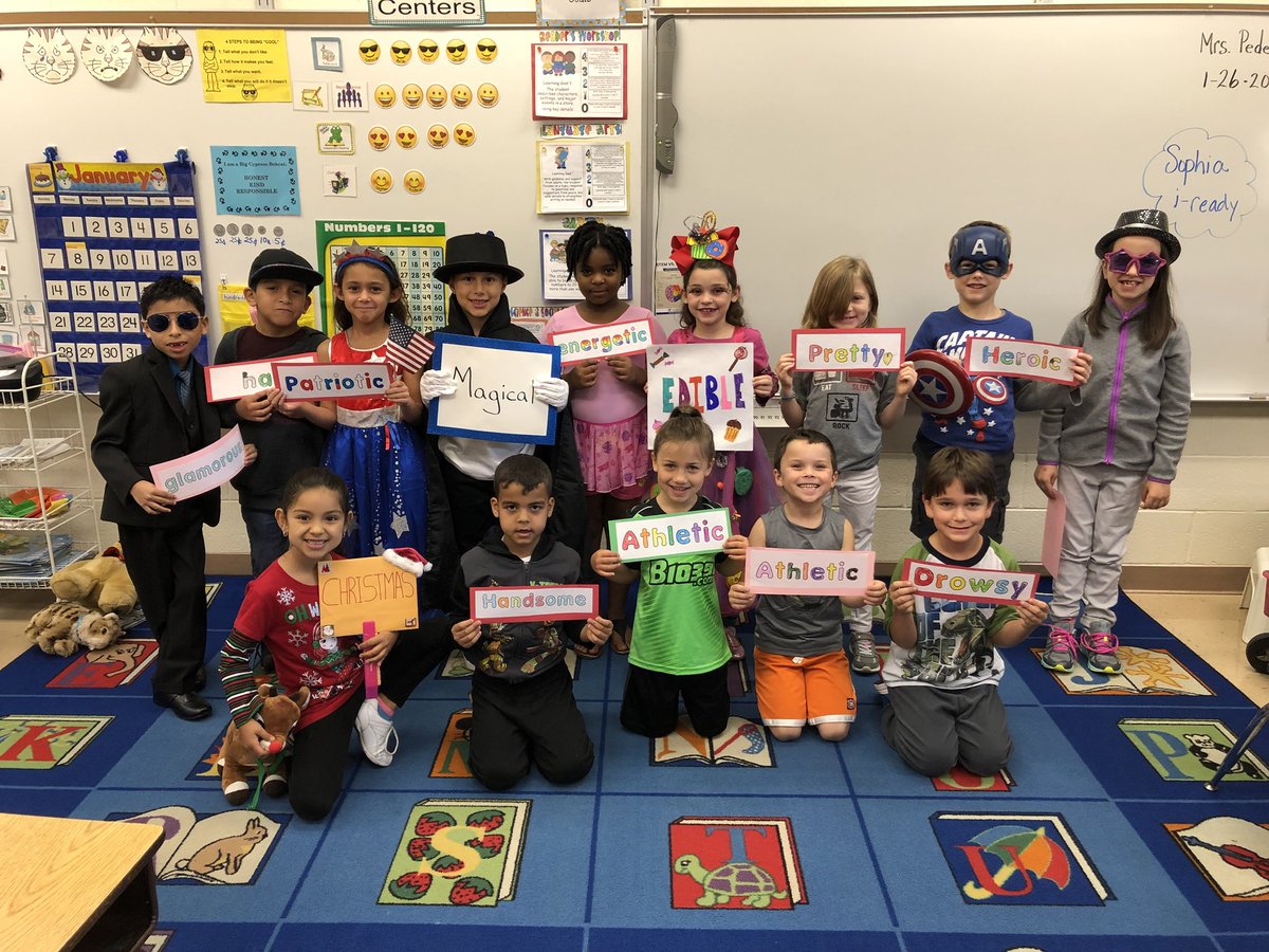MrsPedersen1's tweet photo. We had a blast at the Vocabulary Parade!!!🤗Adjectives ROCK!!@BCEBobcat https://t.co/e3zIisJVty