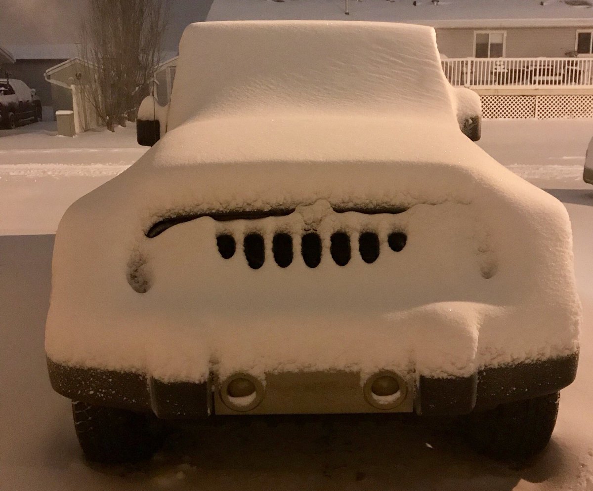 sherwoodfores's tweet photo. Absolutely Fantastic Friday π I have waited all winter for this! β€οΈβοΈβ€οΈβοΈβ€οΈβοΈ Itβs supposed to keep snowing all day! #JeepSafe out there #JeepMafia #JeepFamily #JeepWave from your #CanadianKoozieConnection π¨π¦πππΌ https://t.co/eo1e9aDJ1S