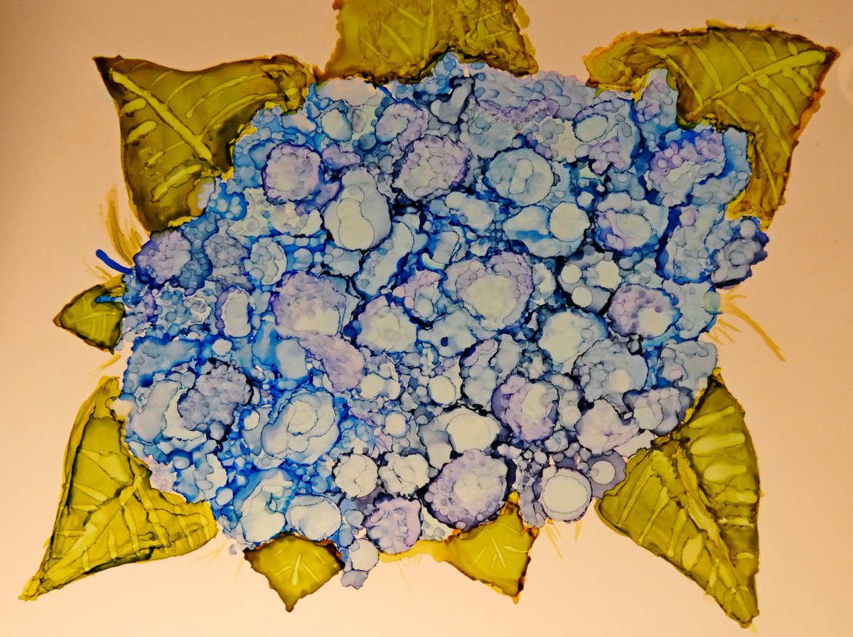 debbiediditart's tweet photo. Created this with AI on Yupo for my mom who absolutely loves hydrangeas! #alcoholink #aink #hydrangea https://t.co/BQXzkUrpu9
