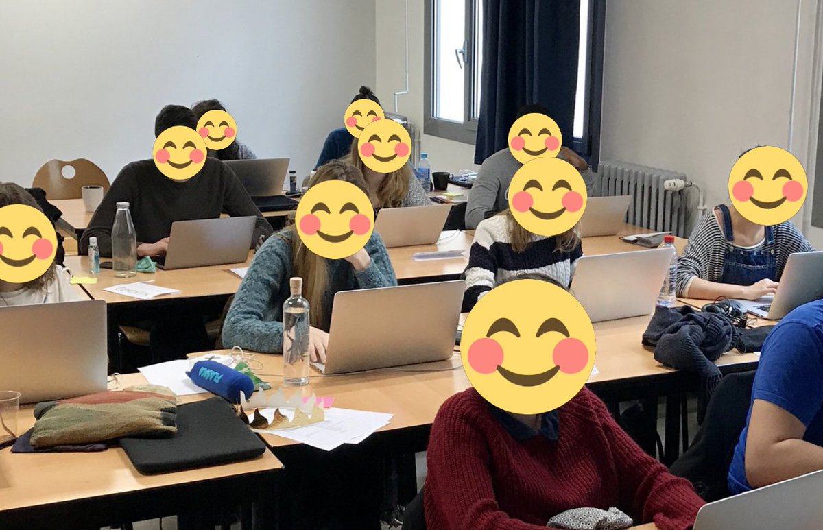 debast_bot's tweet photo. @BlogPhilo @svial @SorbonneMMI C'est mieux comme ca ? #hnmmi18 https://t.co/7oa7wu1zwL
