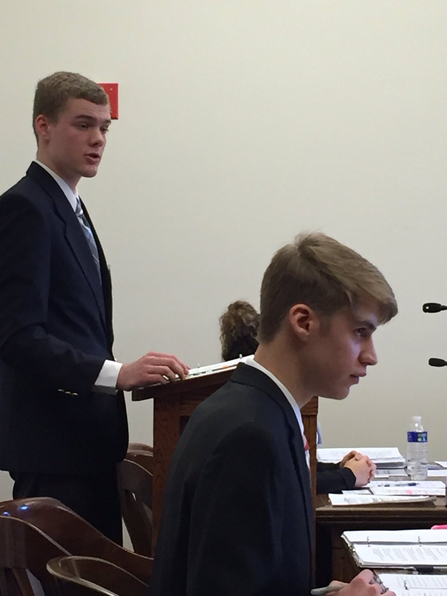 TCCMockTrial's tweet photo. Senior Ethan Angelini begins his direct examination of Taylor Lewis @TCCNATI0N @OCLRE https://t.co/gr8itgWxu2