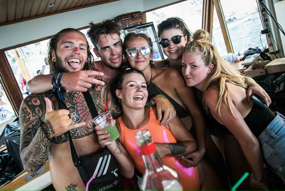 6 man team filling our boat party 17".2 times a week in Zante Shipfaced boat party.Love you guys X <a href="/Zante2018/">TIZIANA&MARCO</a> <a href="/LaganasZante/">Zante 2019</a>