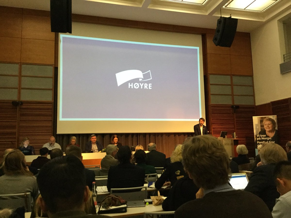 Commonrealm's tweet photo. At the annual assembly in the Oslo section of my political party. #SonicTimeline will be up as soon as I am done here! (Little under 2 hours) https://t.co/BTWIyVnQiJ