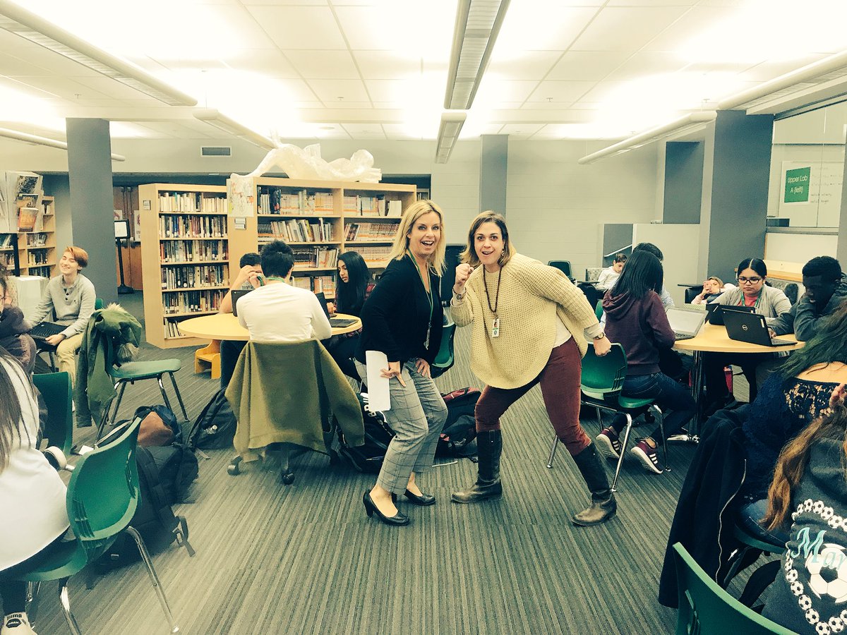 Quizlet Live...#teamteaching USII teachers compete! <a href="/Thusar75/">Tom Husar</a> <a href="/EBHSMediaCenter/">EBHS Media Center</a> @EBHSprinc