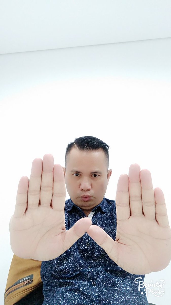 Alan09643528's tweet photo. Tdk boleh malas...ya..
#kerjakeras
#kerjacerdas
#kerjaikhlas https://t.co/XNSjNtvyfd