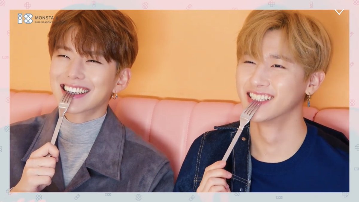 achanmxmx's tweet photo. 今日が終わっちゃう前に!
우리 막내 창균아 생일 축하해 🐺💗👏
#IMWOLFDAY #0126HBDIM #IMDAY0126 https://t.co/7TnZFeIdvn