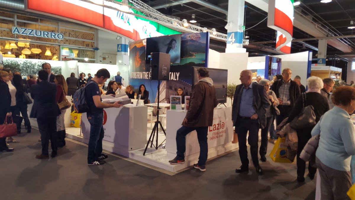 YourAbruzzo's tweet photo. Nell'ambito delle attività di promozione turistica svolte, l'#Abruzzo è presente questa settimana a Zurigo alla Fiera #Fesbo dal 25 al 28 gennaio presso il padiglione 4 Stand 4.051. Vi aspettiamo! #turismo https://t.co/GMN3vlJ3ZN