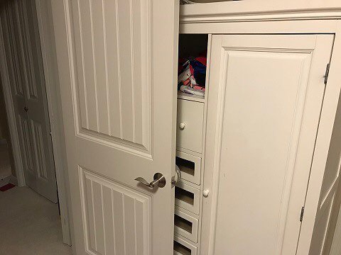 Captain Dan Herberger from Batavia City (NY) Fire Department submitted a story that we should share at the firehouse table.

Searching behind every door, even if it is flush against the wall, is critical during a primary search. Doing so, could locate another room or a victi…