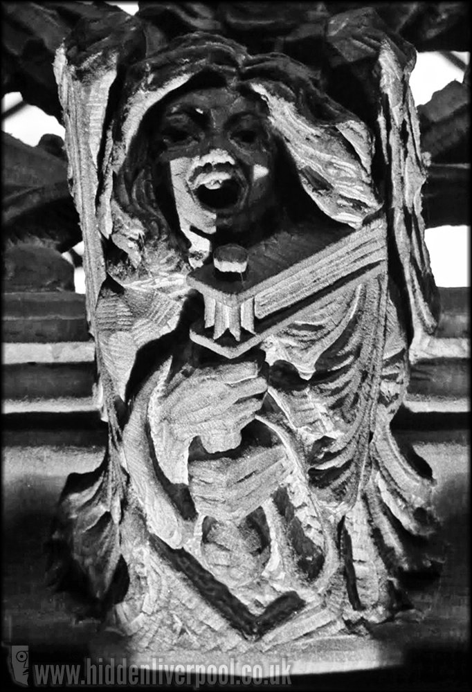 hiddenliverpool's tweet photo. A carving of angel with a football raffle in Liverpool Cathedral
#LPLRT @YOLiverpool @Liverpool1207 @LivEchonews @PicsOfLpool @IndpndtLiv @TheGuideLpool @Histopic @Onlyliverpool @Beau_Liverpool #lensesofliverpool @historylvrsclub https://t.co/tTq2muFa0P
