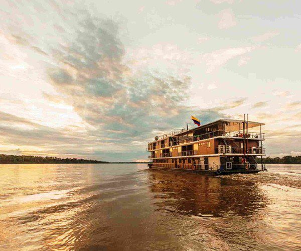 luxurytravel's tweet image. NEW POST! 5 reasons to cruise the amazing Amazon on the Manatee riverboat bit.ly/2DTXrZV