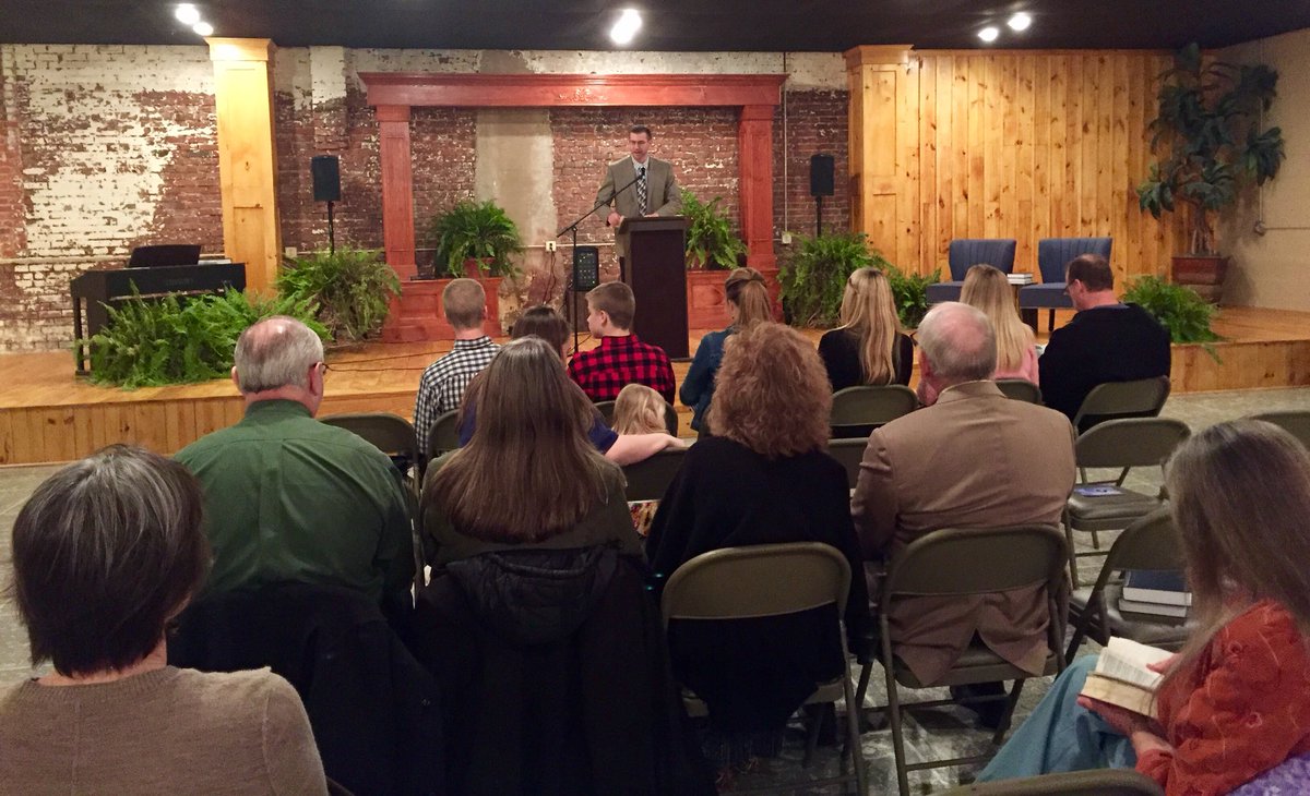 Jrowlandbcpm's tweet photo. Wonderful final night in Hartford. Pastor Aaron Pack preached a solid and powerful message. 4 more first-time guests attended with several returning. 10 Independent Baptist Churches participated in the meetings this week which gave encouragement and credibility to this new work. https://t.co/Bxj5QQQ4Om