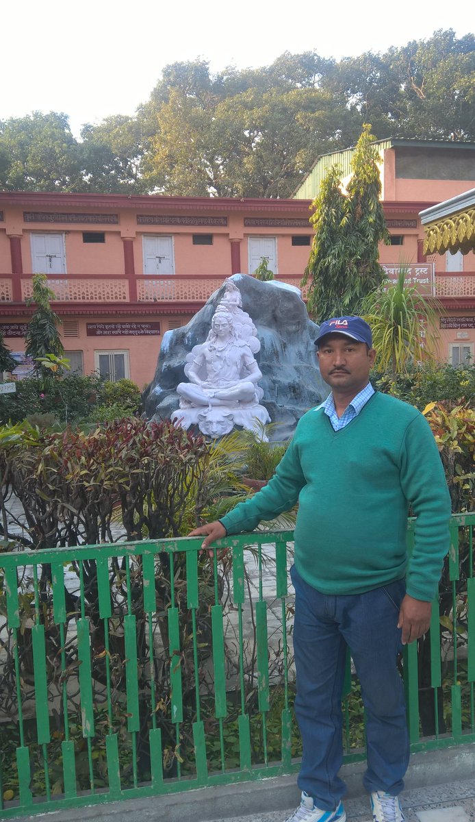 soltechenergy07's tweet photo. Tour of Rishikesh https://t.co/R9t6bFlfob