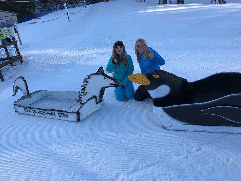 tvalwx's tweet photo. Our sleds are ready for tomorrow! #SledRace #Winterfest #GrandHaven https://t.co/bn2ZP9FP24