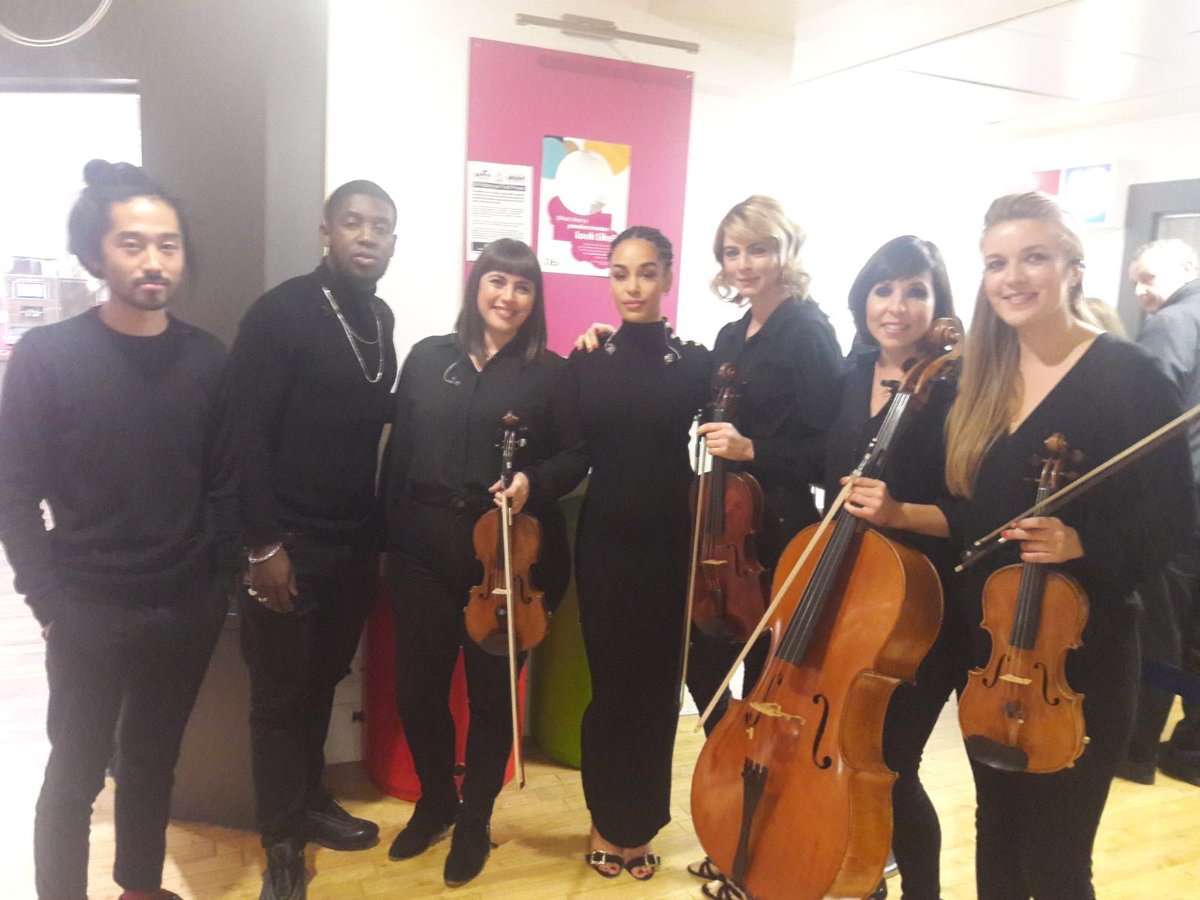 Laura Stanford tweet media