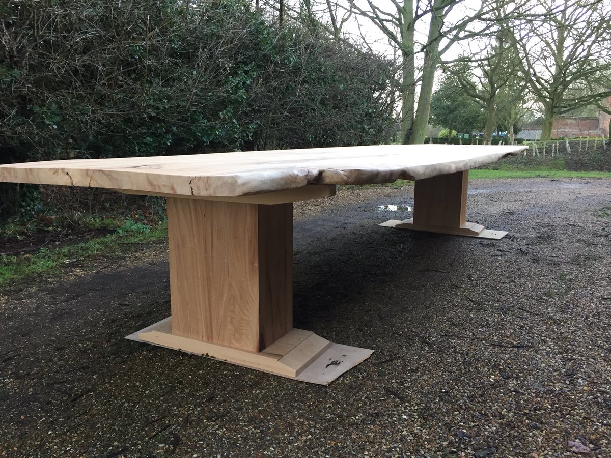 The table has left for its new home today so a thank you to <a href="/suttontimber/">Sutton Timber</a> the Lovely piece of Elm #localsuppliers #Furniture