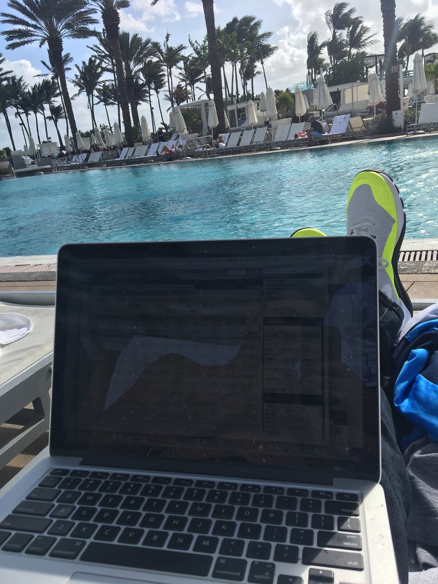 DakotaSpin's tweet photo. My current work station this morning #FantasySpinApp #LeadThink #Mate1 Long & Strong #Patriots over #Eagles @jimcramer - monitoring new short position in $GLD and continue to add this week $XON $ZIOP #Miami @IAmJamesStewart https://t.co/AY1WtNI8Sc