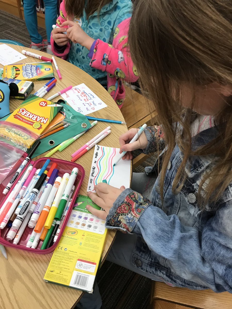 JoppaOutreach's tweet photo. Fairmeadows Elementary Kindness Club celebrating #ProjectPJ! They are making kindness bags full of supplies that we can distribute to our homeless friends in DSM.
Today is a visible reminder of how important it is for everyone to have a warm place to sleep at night! https://t.co/jXYgB6Zeoc