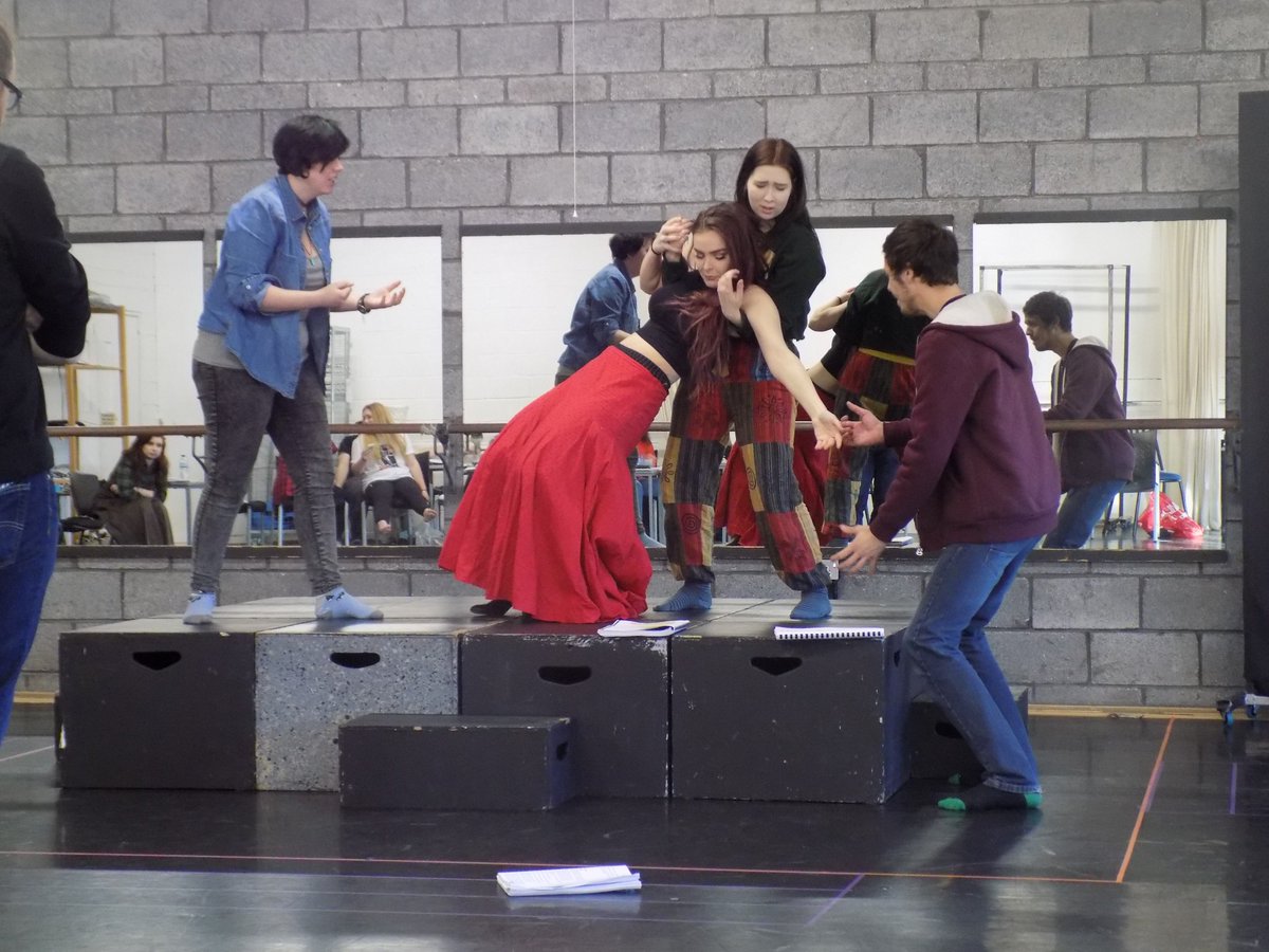 ActingatDandA's tweet image. Great session yesterday with @Nroomproduction Musical Director Matthew Brown on our original songs for Nell Gwynn  @dapa_danda #morethanjustacollege