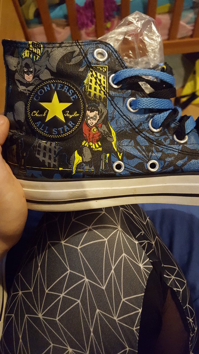 NonnieFox's tweet photo. @MphoAK You'll love my new Chuck's then! I also just ordered a bat symbol tongue bar! #DCforever https://t.co/VbdHyYY6ib