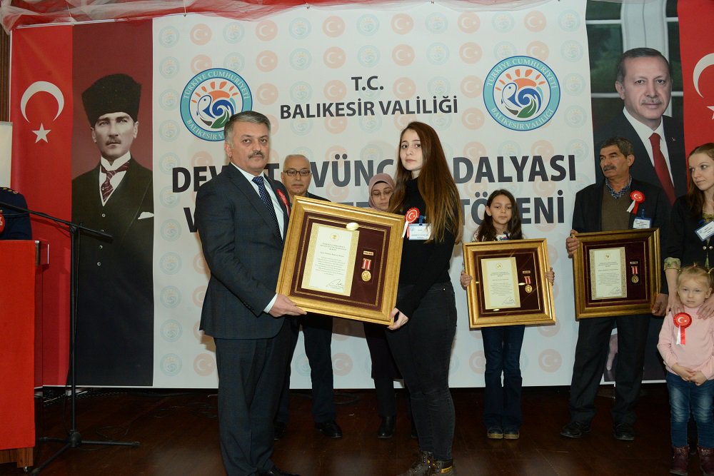 TC_Balikesir's tweet photo. GURUR VE HÜZÜN BİR ARADA YAŞANDI
https://t.co/thCYqMc9wU https://t.co/V4m4IF3lW1