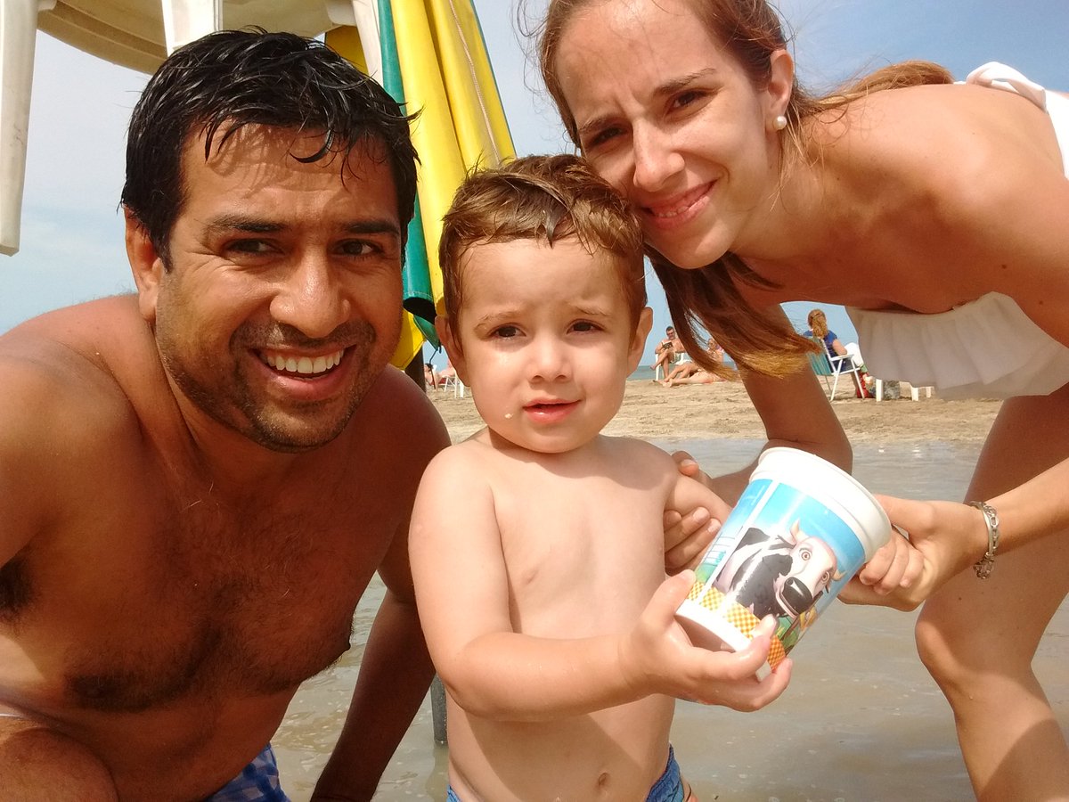 NEGROPAEZ's tweet photo. Quedan poquitas vacaciones!!!! https://t.co/1h9ouy9QxW