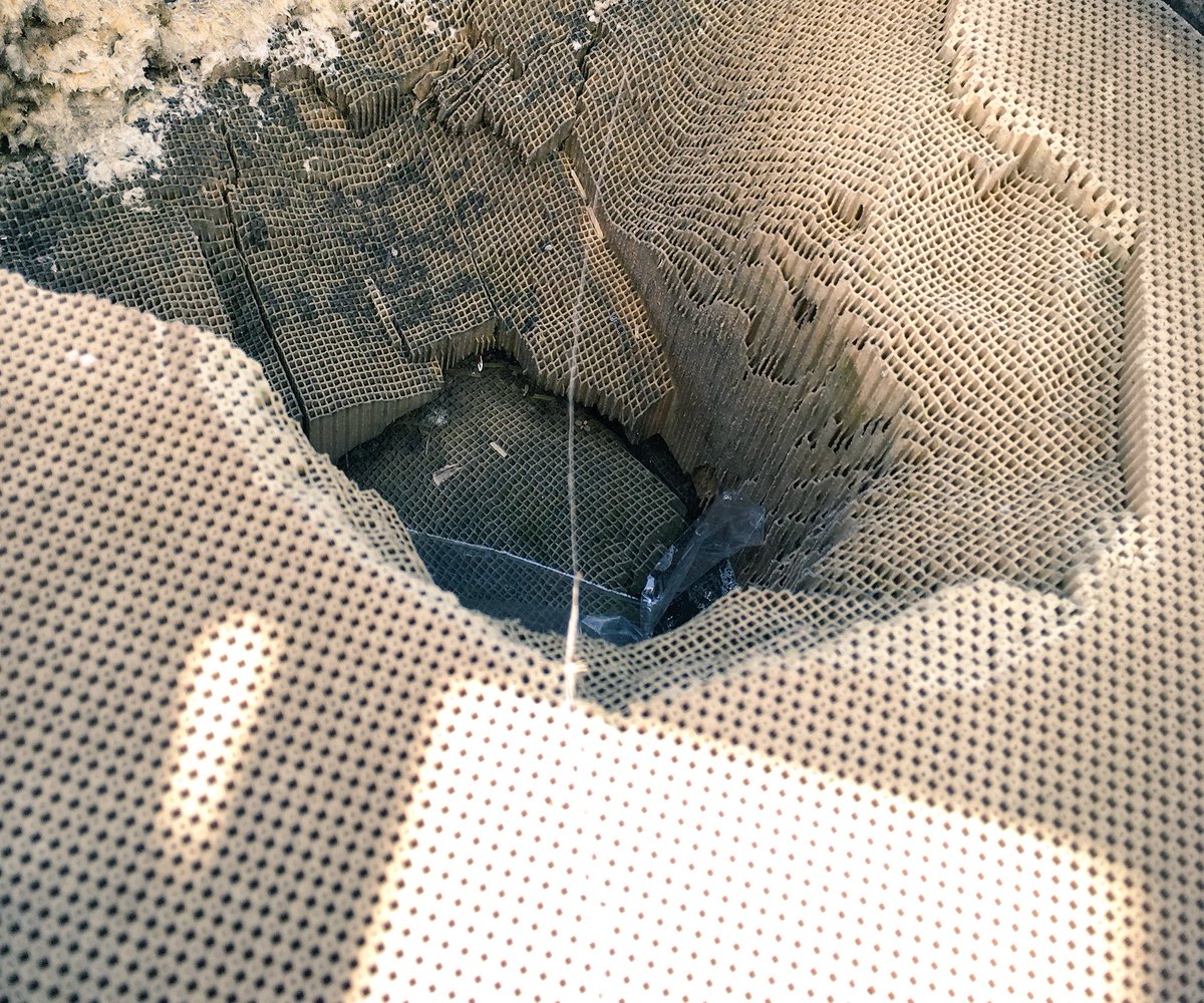 FlowMaxDPF's tweet image. Using Coolant/Oil? Any is 2 much! Avoid forced #Regen @ all costs🔥&amp;amp; diagnose where fluids R going. Can save U $Thousands in #DPF replacement