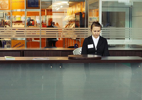 SamG_Recruiter's tweet photo. Experienced Weekend #Receptionist required for an Edinburgh City centre based Property Company. Desired experience in a similar, front-facing role. Hourly Rate between £8- £12 working varied hours between Thursday - Sunday. Please send me your CV to sgardner@hrcrecruitment.co.uk https://t.co/opx88tWHBG