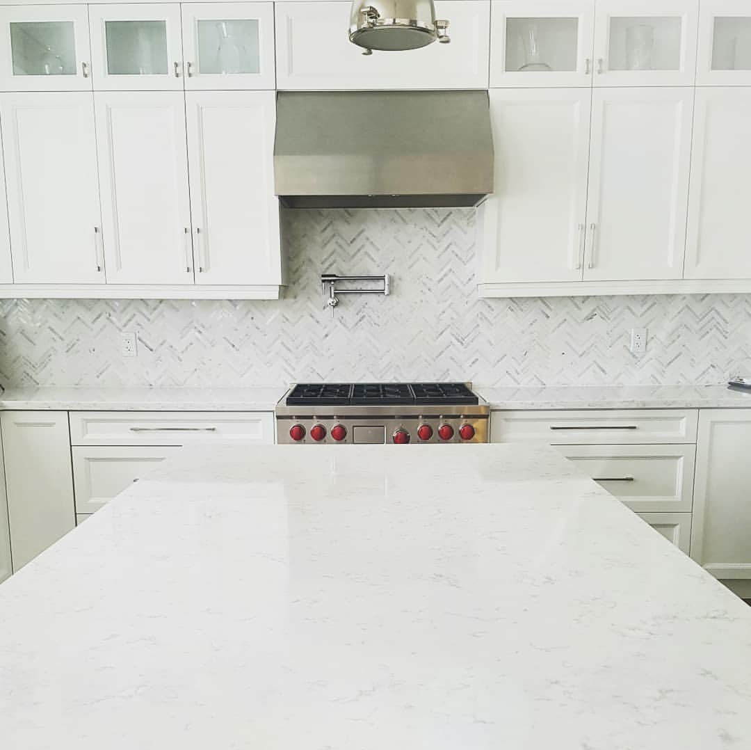 White on white on white!
How would you like to decorate on this white canvas?
lgviaterausa.com
