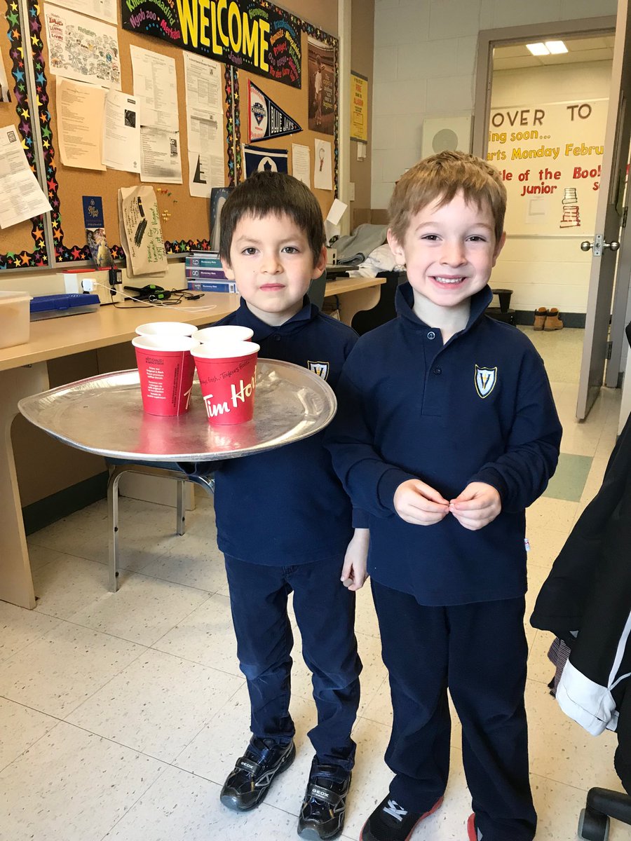 StVincentOak's tweet photo. Popcorn delivery this morning. Only 5 cents! Thanks for stopping by boys @HCDSB https://t.co/YC28wCdEzI