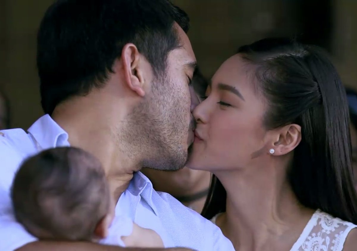 cheryl1227's tweet photo. And they lived happily ever after.
@prinsesachinita
Gabriel at Bianca mamimiss namin kayoππ
#IkawLangAngIibigin
#ILAIAngHulingLaban https://t.co/sxq6juK3Nx