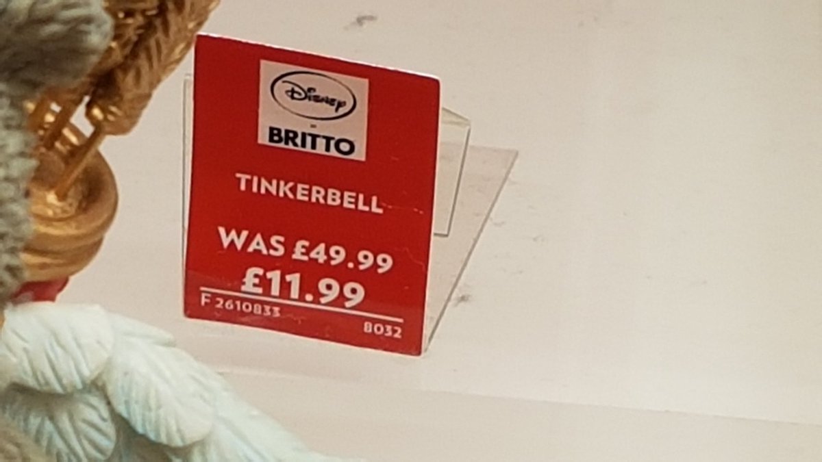 LukeBantin's tweet photo. False advertising in the Watford store. The correct price is £60 customer service not interested apart from a standard reply. My shop that I work in would off  honoured the advertised price. This keeps the customer happy &amp; they will return to buy again. I won't be!! @hsamuelhelp https://t.co/09lCvIgkY5
