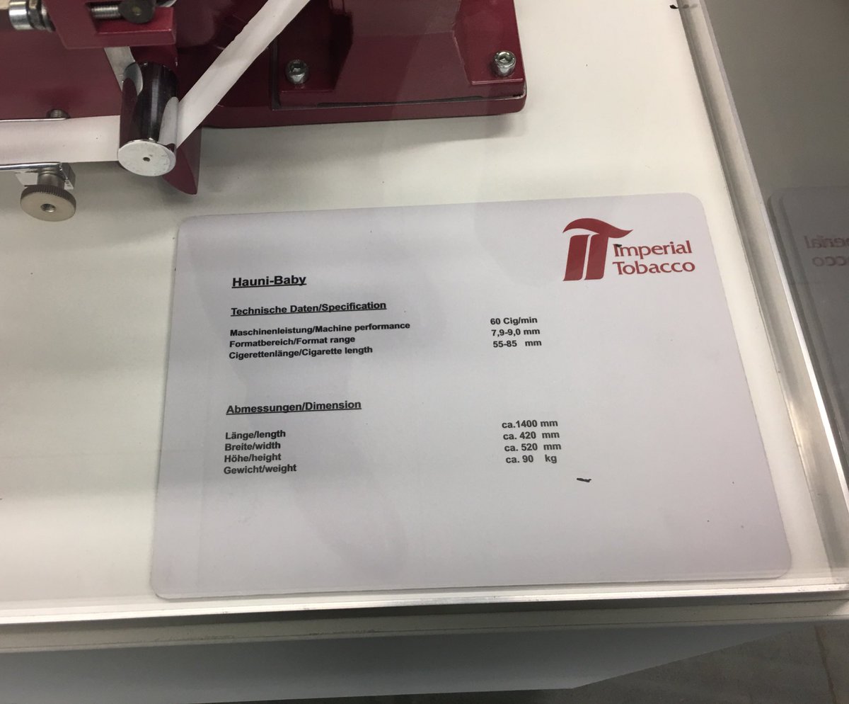 chcordes's tweet photo. #NanoTechnologie in der Tabakwirtschaft. Zigarettenmaschine von 1967. #HauniBaby 1,4x0,4m https://t.co/tcO3TQn6QQ