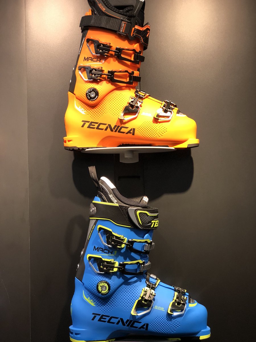TecnicaSkiBoots's tweet photo. Who loves the #mach1? Orange is back. Looking at the 2018-19 line here at #sia2018 https://t.co/2qlEMNAYci