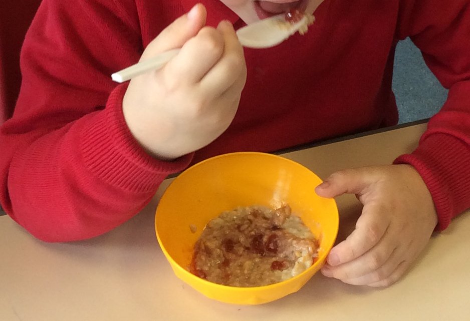 llfiaclass2's tweet photo. Today we wrote a list of ingredients, discussed instructions and made yummy porridge. We loved the strawberry jam! https://t.co/GYYxC2Y9s6