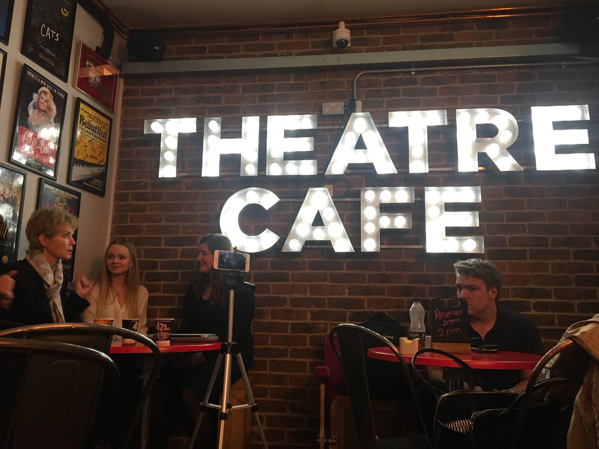 BKL_Productions's tweet photo. Who’s at @thetheatrecafe with @Miss_CL_CLC and @springmeister?! #TheExorcist #TheatreCafe #London #FacebookLive #FridayFeeling https://t.co/v4ZtFqzliA