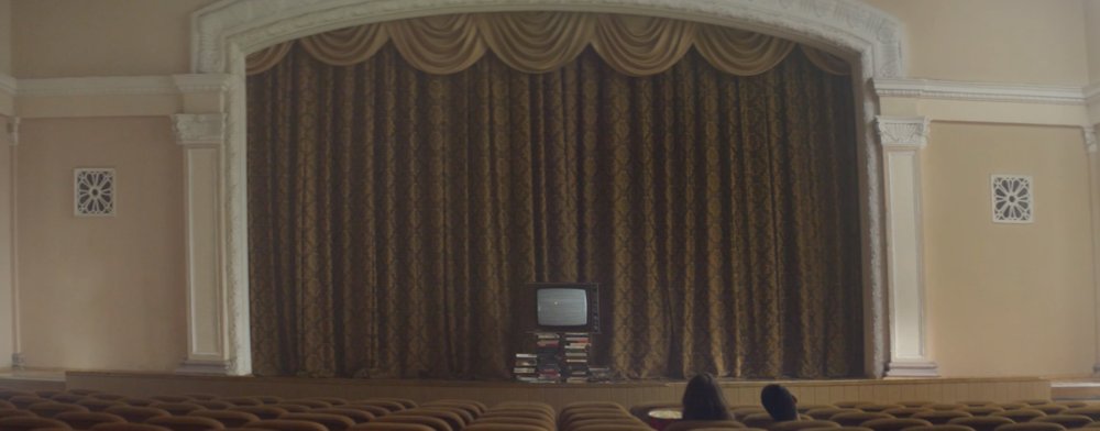 WATCH: Unburden yourself with <a href="/Einleit/">einleit</a>'s simmering, melancholy #electropop on "Pull My Heart" #synth #musicvideo buff.ly/2ngiHkJ