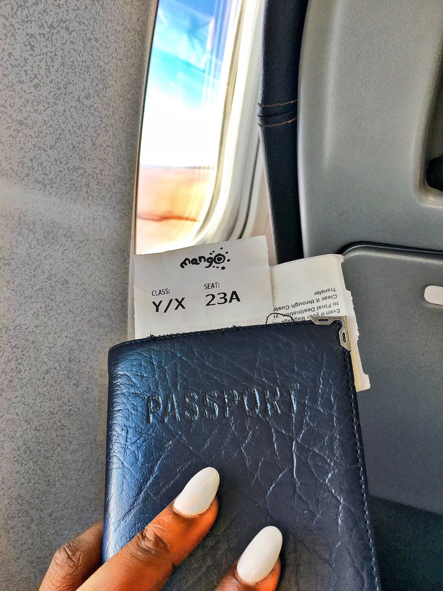 TMId_'s tweet image. I hope to document my 2018 travels in this thread. #Travel2018 starts with a trip to Seychelles. I have no expectations, I’m just ready to feel all the magic. I’m excited 💃🏾💃🏾