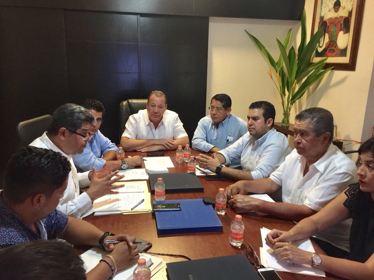 ERNESTO R. ESCALONA tweet media