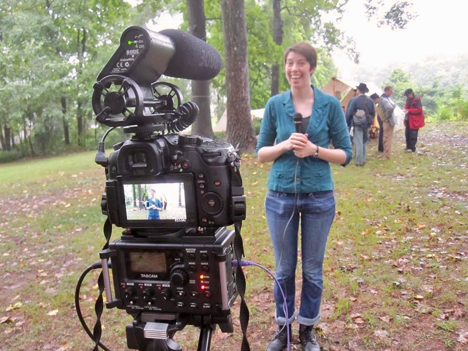 jr_hardman's tweet photo. Here are some photos of me directing @Reenactress for #femalefilmmakerfriday! #WomeninFilm #femaledirector #filmmaking #womenshistory #bethechange #documentary #womenindoc #ifyoucanseeityoucanbeit https://t.co/MTJj96obFN