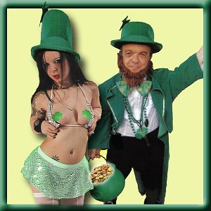 LaraLakeXXX's tweet photo. Bring a little bit of #Luck and a whole lot of #Sexy with #MidgetStrippers #LittlePeopleStrippers #LittlePeopleLeprechauns.  They can #Strip or just hang out and be the #Lifeoftheparty. #StPaddysDay #StPatricksDay #SaintPatricksDay Call1-877-427-8747 https://t.co/JOqk10zQYx