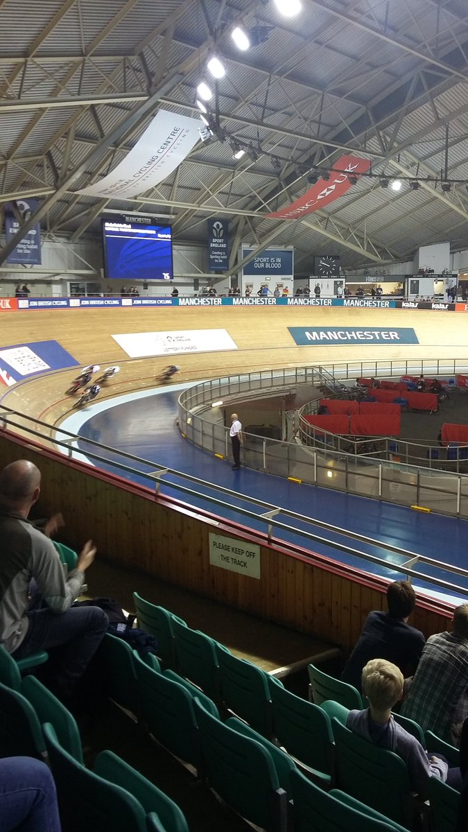 julietdemurphy's tweet photo. Backing the winners tonight #thomasbaker #trackchamps https://t.co/jfxLHiJyRv