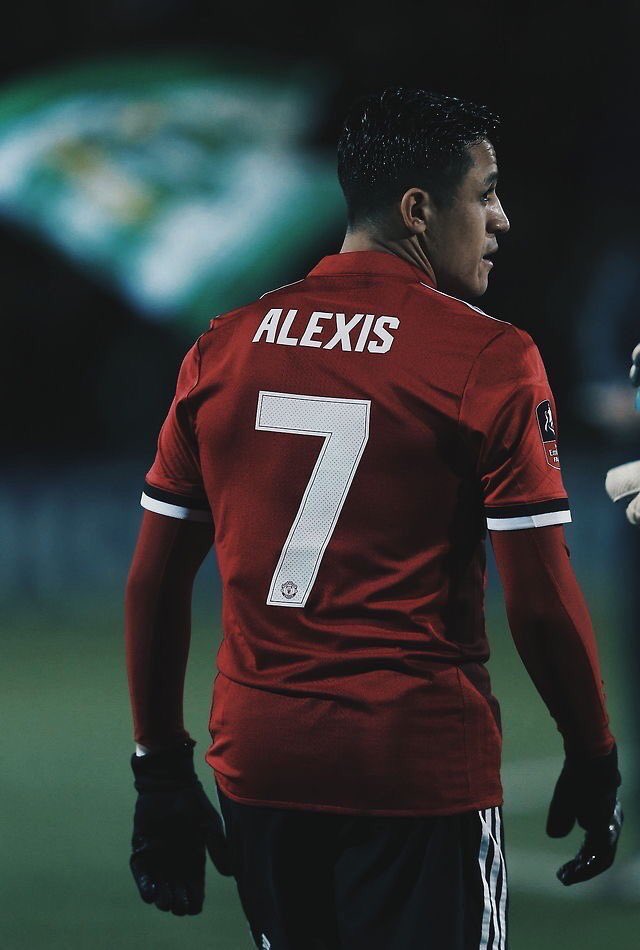 BalkazerFrank's tweet photo. Alexis Sanchez's other name is Alejandro..which in Greek means Protector of ManKind..literally meaning he is Jesus.

What a debut!! https://t.co/PBfg9wFo8S