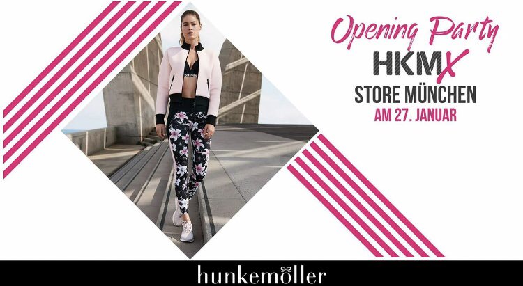 MichelleSarahL1's tweet photo. @MichelleSarahL1 @verbmel @PetraDierck @KathleenHKM @mareikefrenzel @Hunkemoller #ready#beautifulstore#sheropower#newlove#lovesports#fashion#fun#passionate#munichriem#hkmx#proud#absolutlylovemyjob#tomorrow#newways#visitus# https://t.co/OwK4uLhnQU