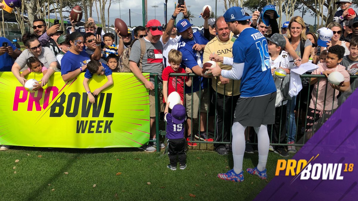 Like father, like son.  #ProBowl https://t.co/Tic1cb2KBw