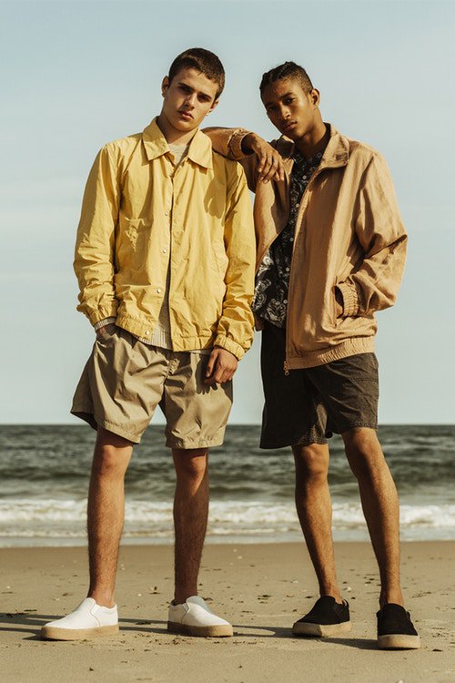 join_revel's tweet photo. Saturdays NYC: Classic &amp; Beach Casual SS18 - Download Revel for full feature: https://t.co/ZonZB6wkfE https://t.co/xDSBndbZyo